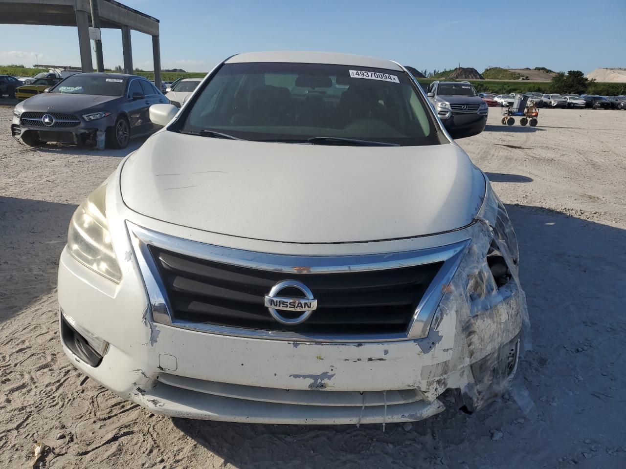 2015 Nissan Altima 2.5 vin: 1N4AL3AP4FC131969