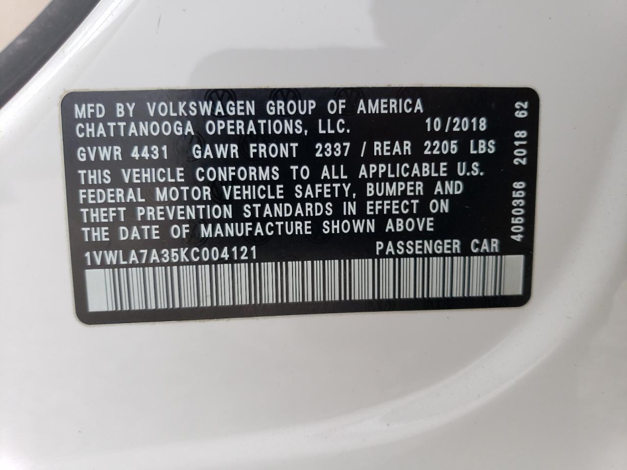 1VWLA7A35KC004121 2019 Volkswagen Passat Wolfsburg