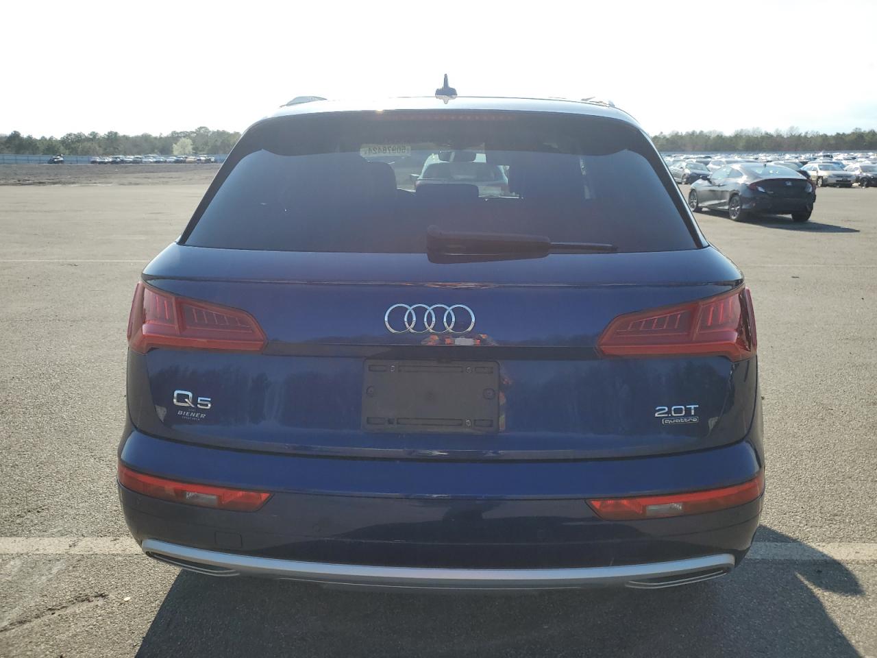 WA1CNAFY3J2131277 2018 Audi Q5 Prestige