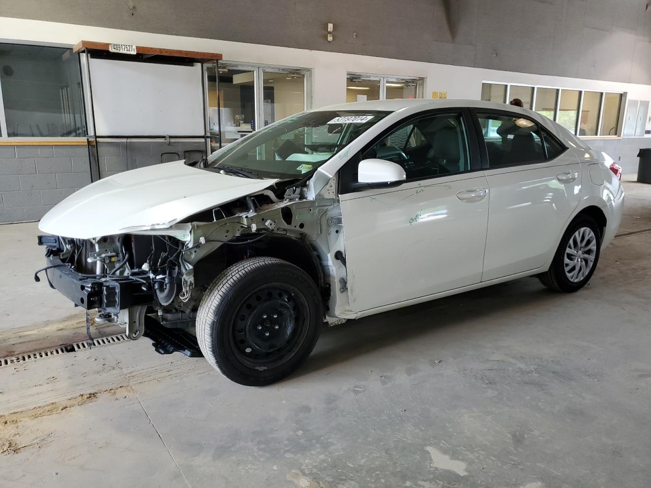 5YFBURHE9JP805780 2018 Toyota Corolla L