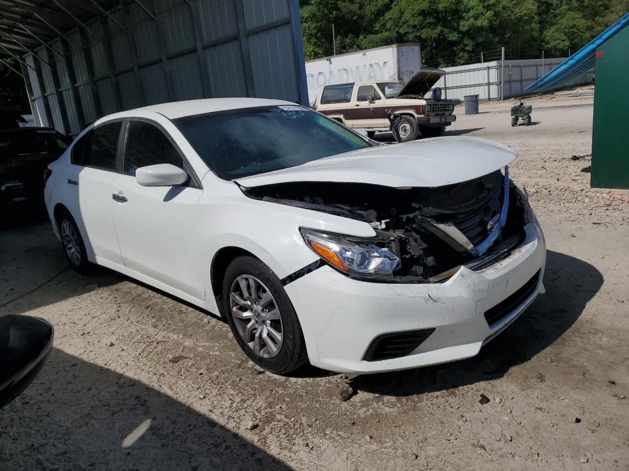 1N4AL3AP4GN370654 2016 Nissan Altima 2.5