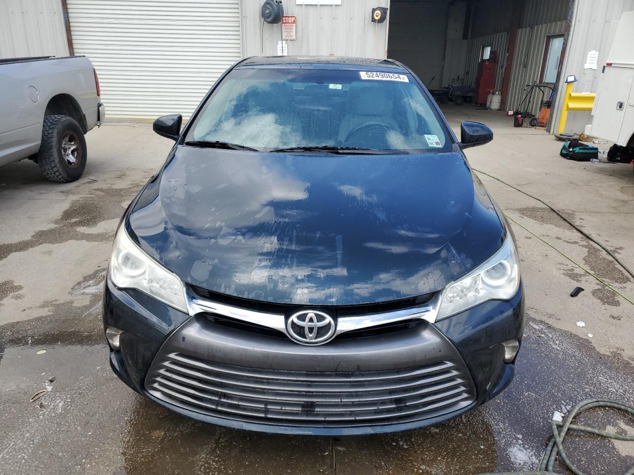 4T4BF1FKXGR523858 2016 Toyota Camry Le