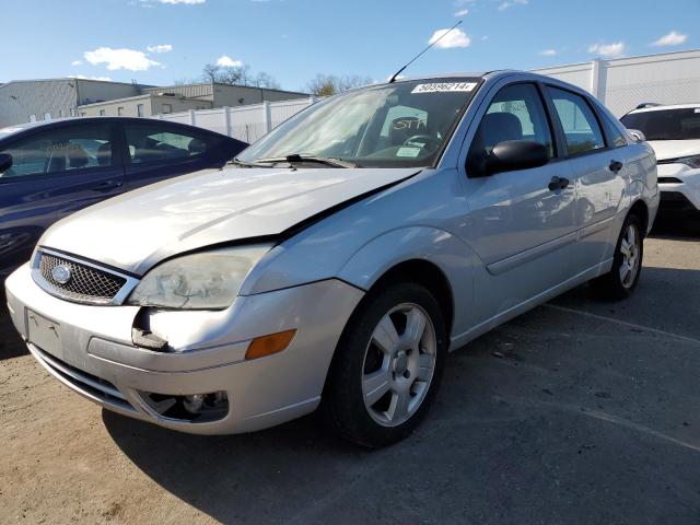 Lot #2477260437 2007 FORD FOCUS ZX4 salvage car