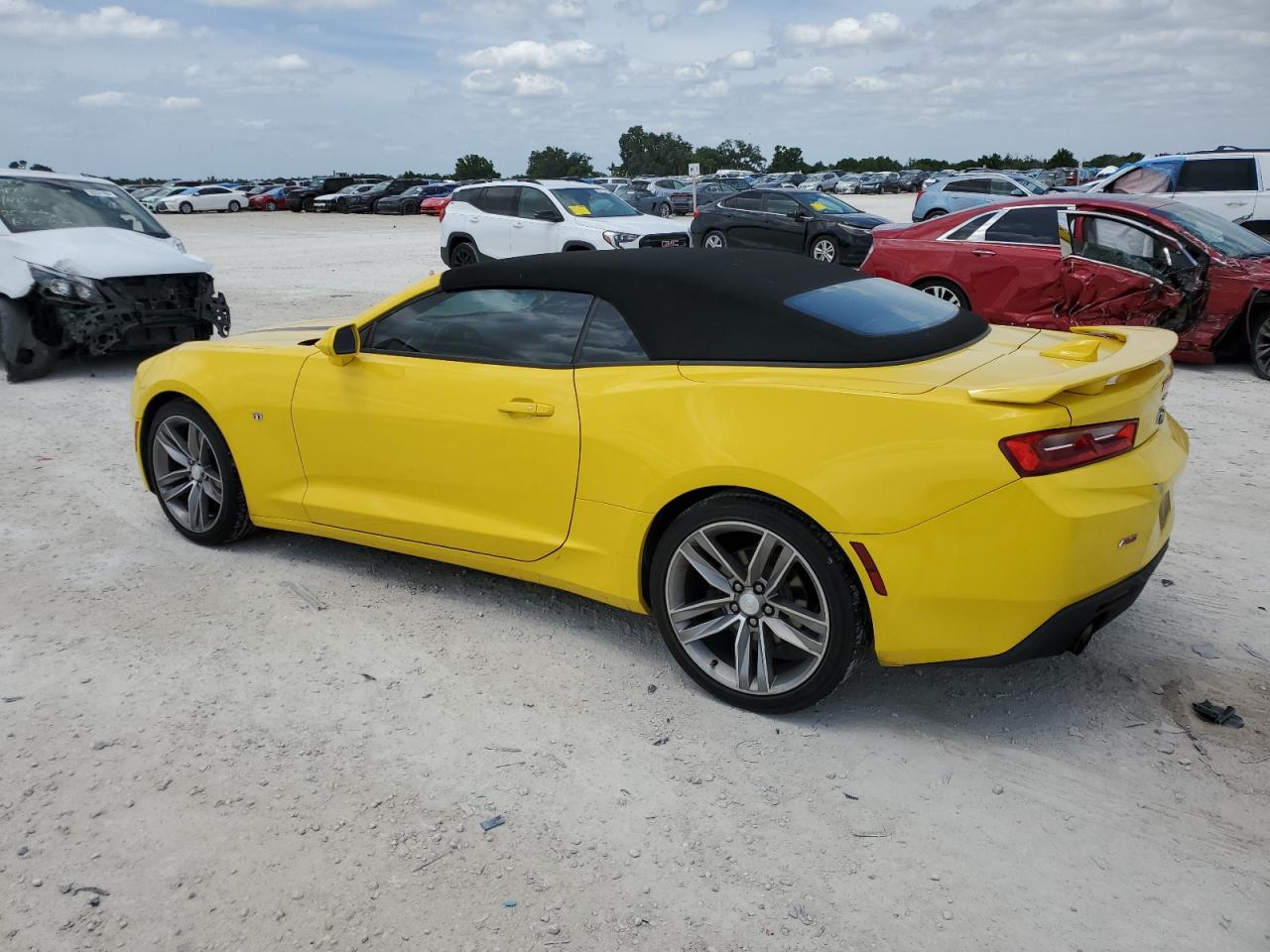 1G1FB3DS8J0150479 2018 Chevrolet Camaro Lt