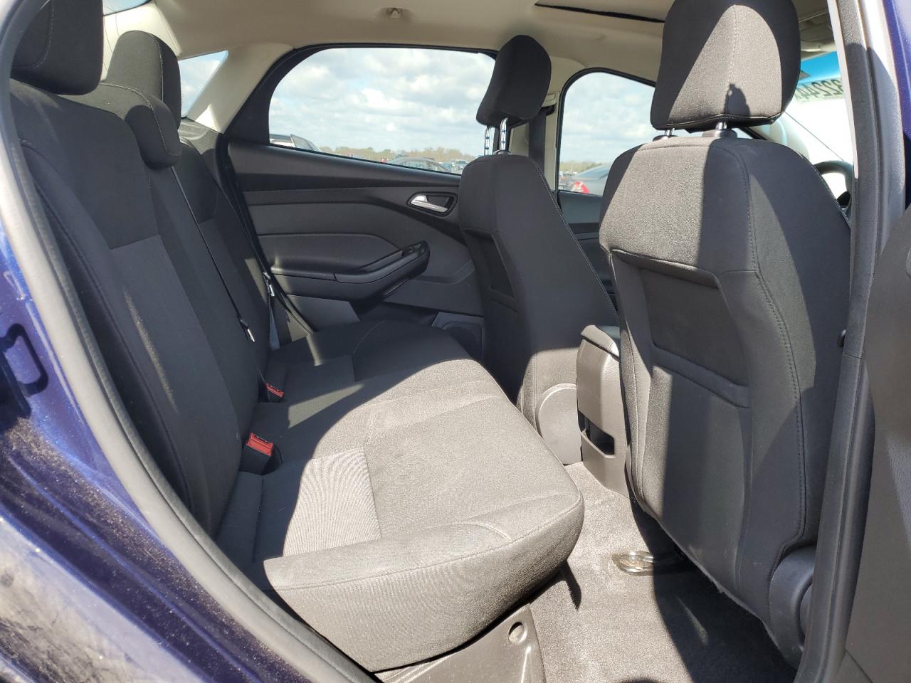 1FADP3H20HL305390 FORD FOCUS 2017
