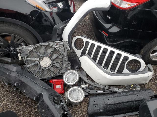 2019 Jeep Wrangler - Image 12