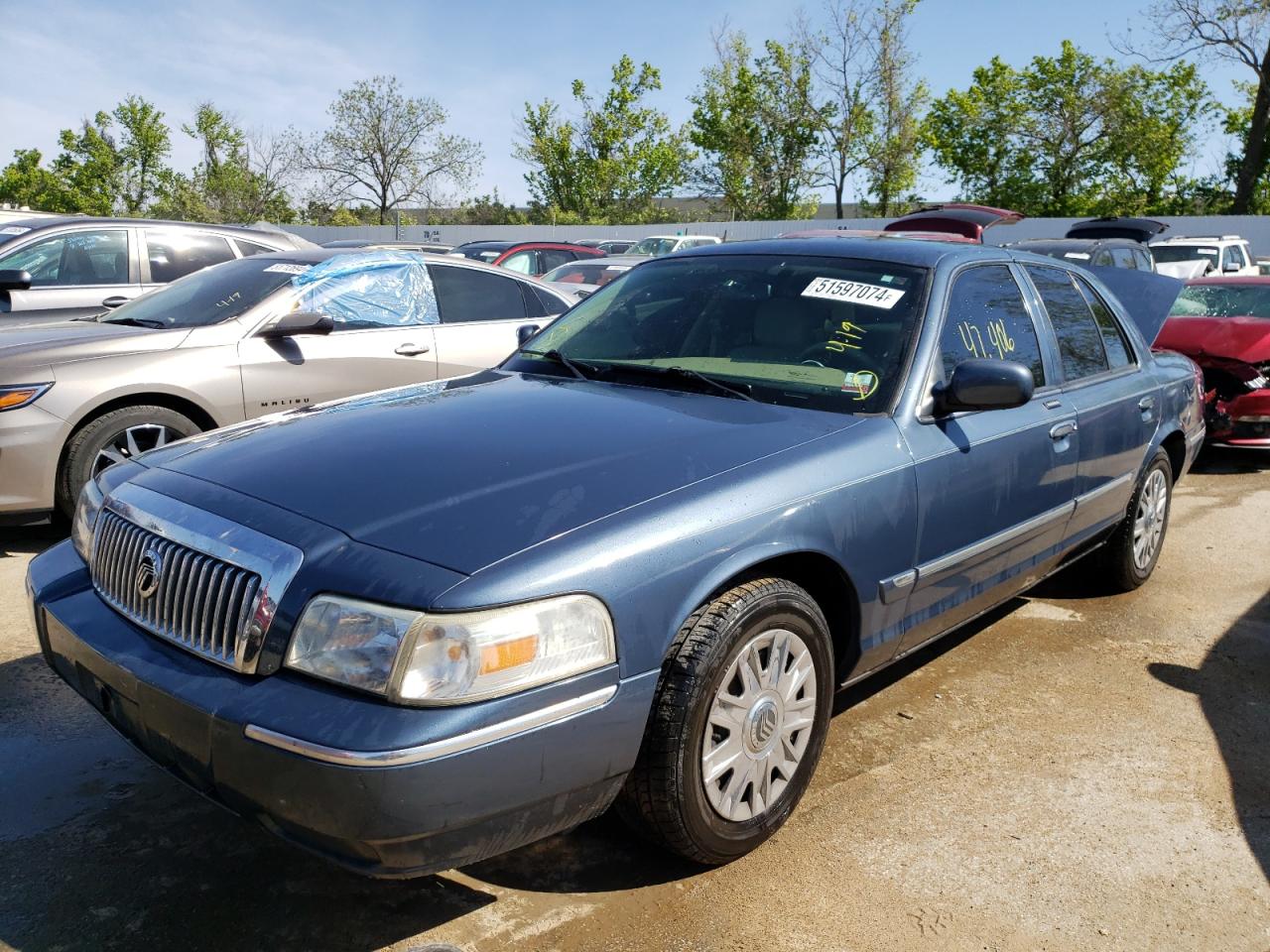 2MEFM74V27X607993 2007 Mercury Grand Marquis Gs