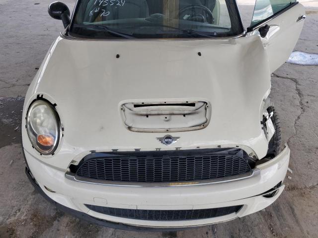 2009 Mini Cooper S VIN: WMWMF735X9TT95524 Lot: 53143014