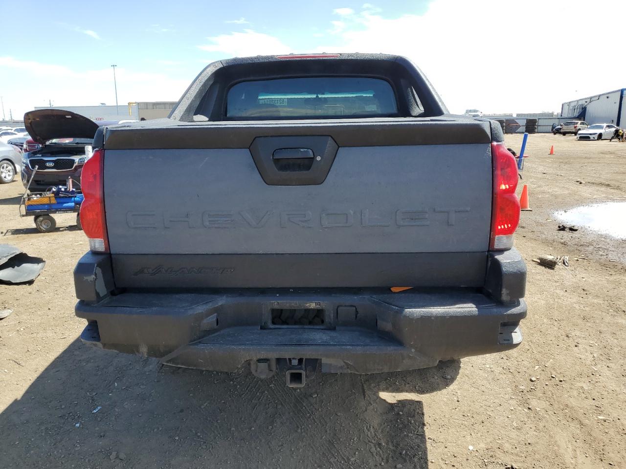 3GNEK13T32G223957 2002 Chevrolet Avalanche K1500