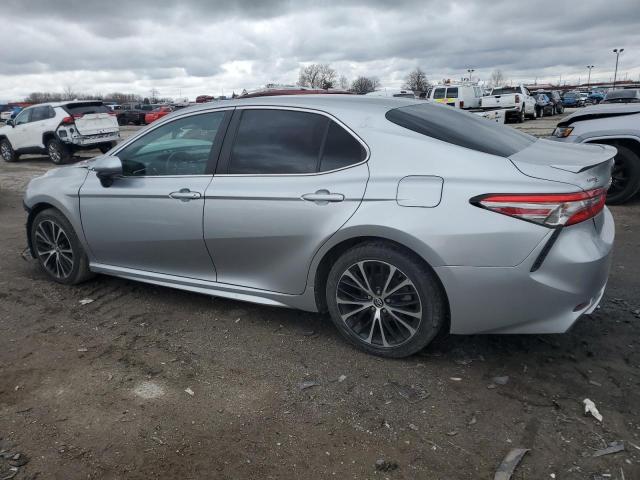 VIN 4T1B11HKXJU048080 2018 Toyota Camry, L no.2