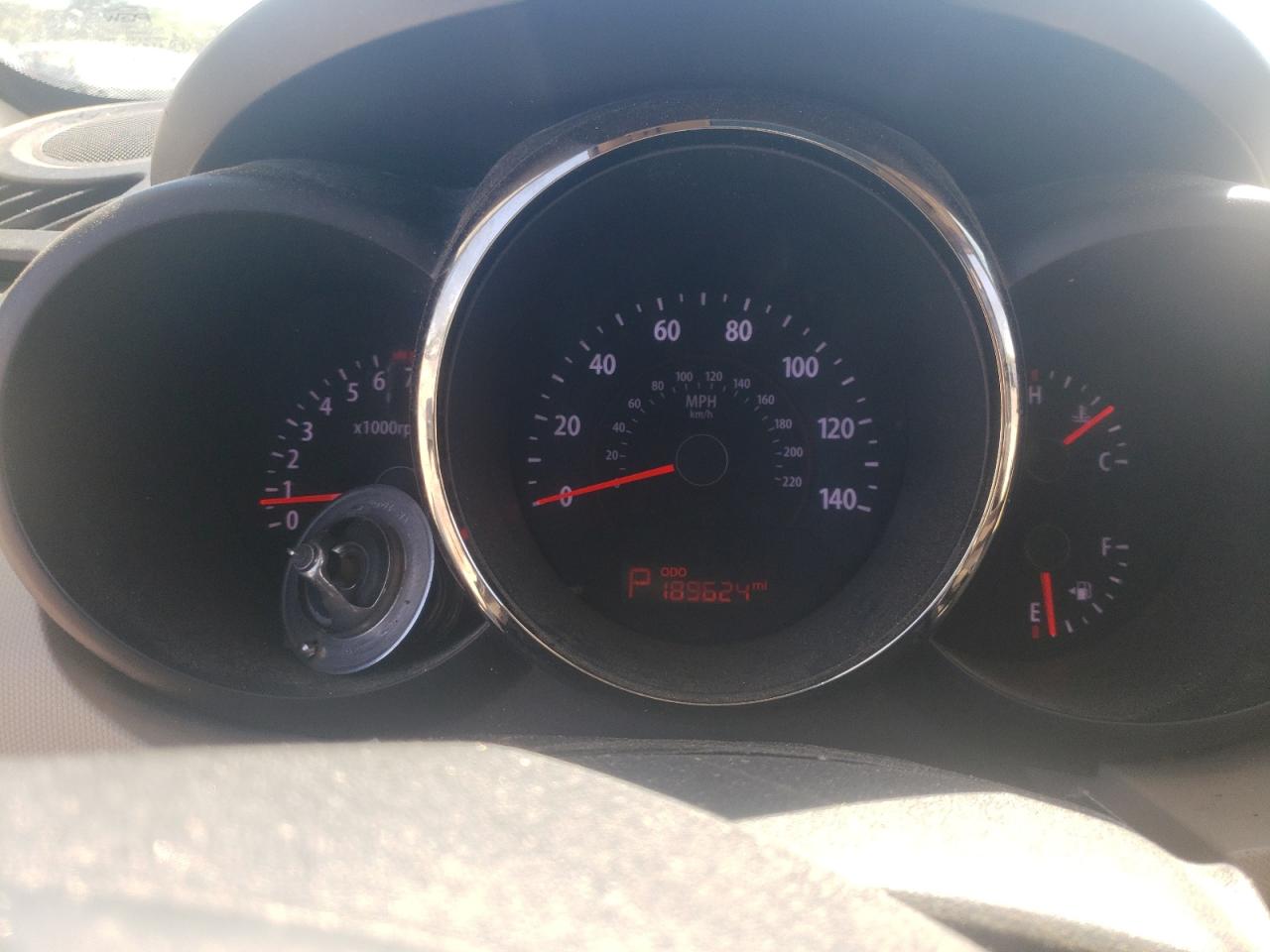 KNDJT2A22A7149283 2010 Kia Soul +