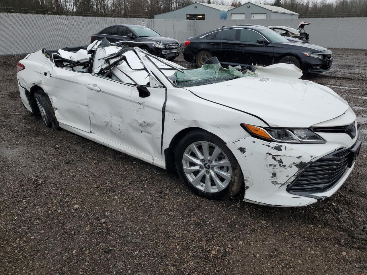 4T1B11HK0JU105449 2018 Toyota Camry L