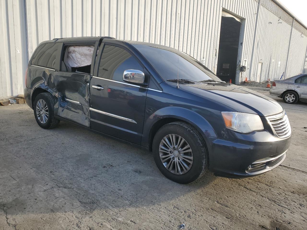 2C4RC1CG9ER300128 2014 Chrysler Town & Country Touring L