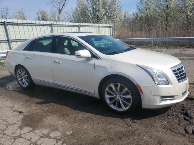 Седани CADILLAC XTS 2014 Білий