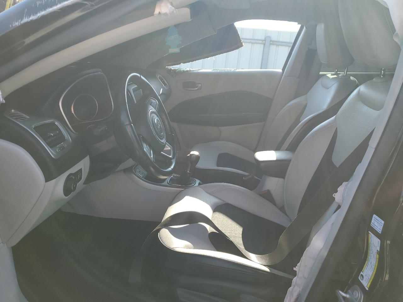 3C4NJCBB4KT743494 2019 Jeep Compass Latitude