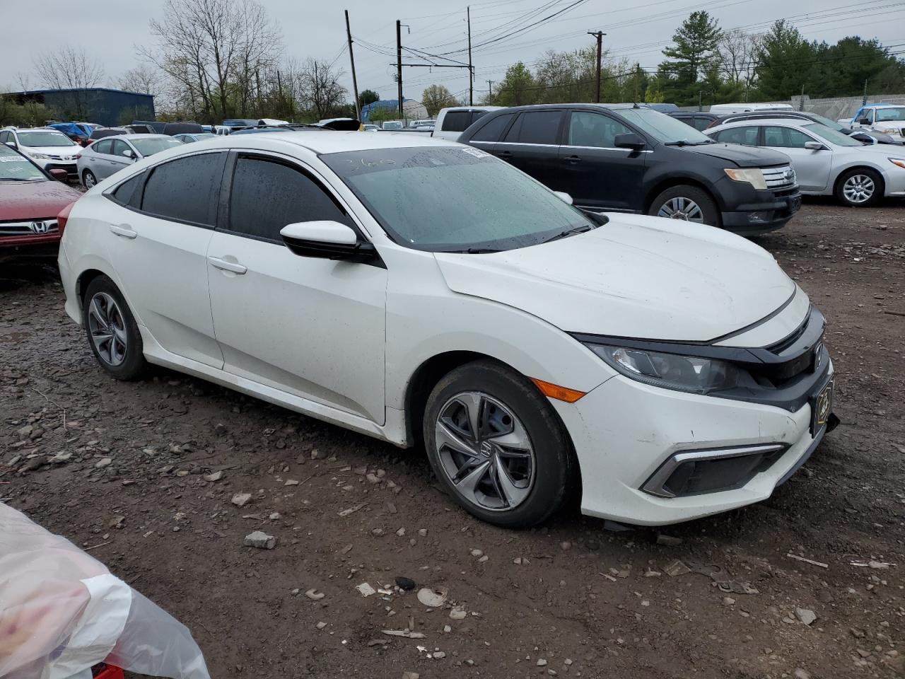 2HGFC2F60KH582366 2019 Honda Civic Lx