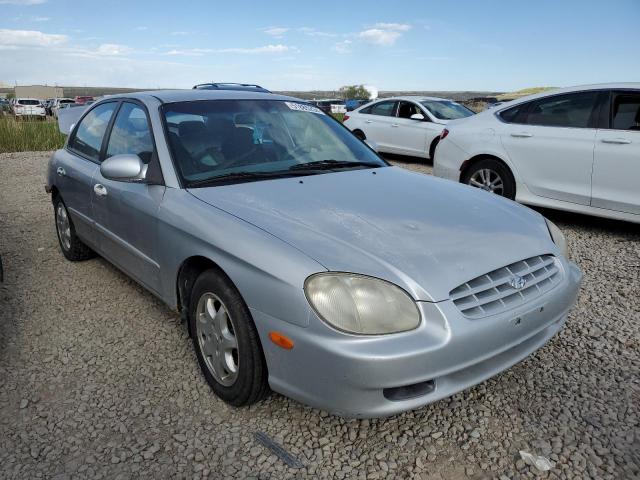 2001 Hyundai Sonata Gls VIN: KMHWF35VX1A485494 Lot: 51885254