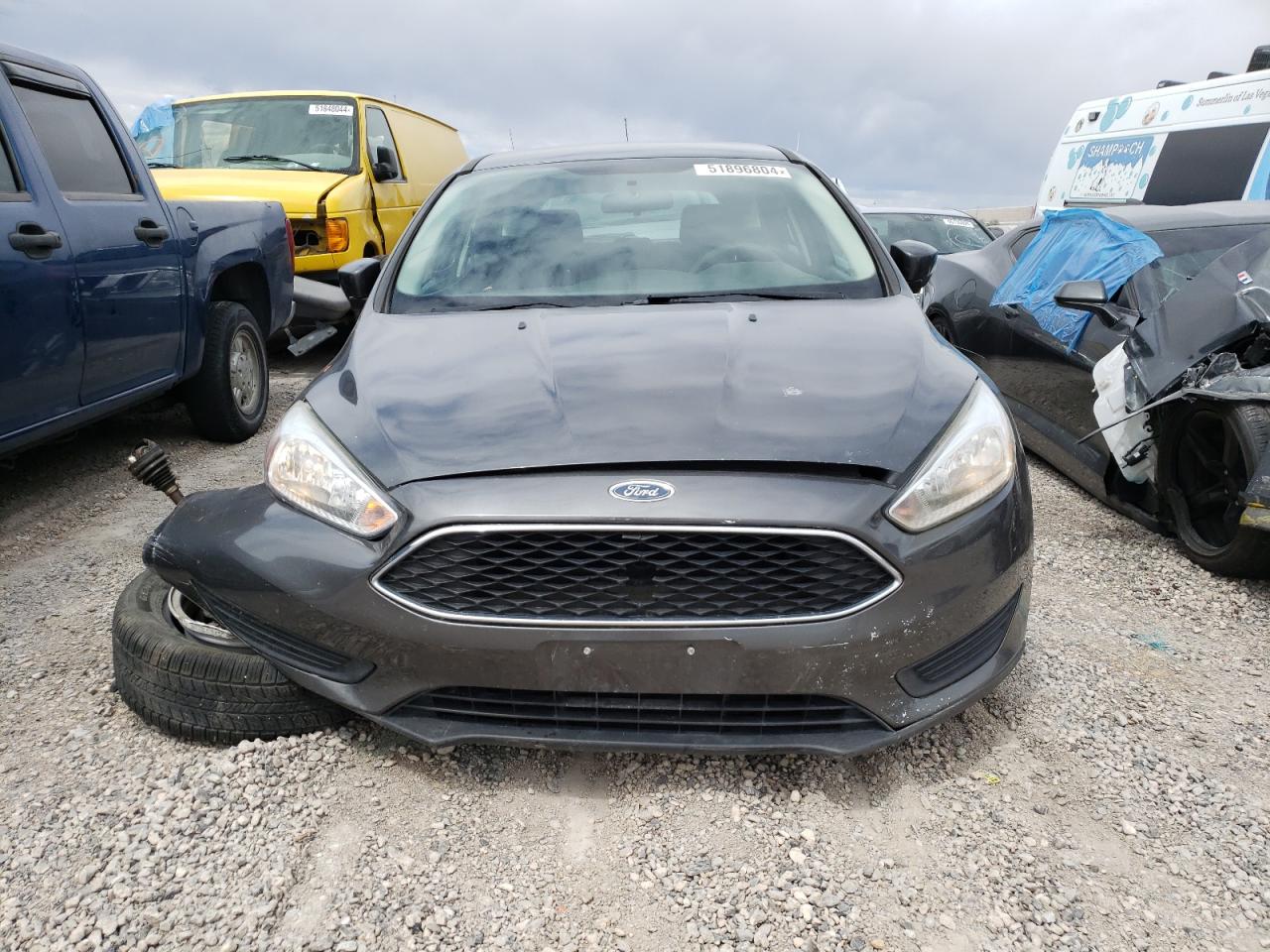 2017 Ford Focus Se vin: 1FADP3K27HL267116