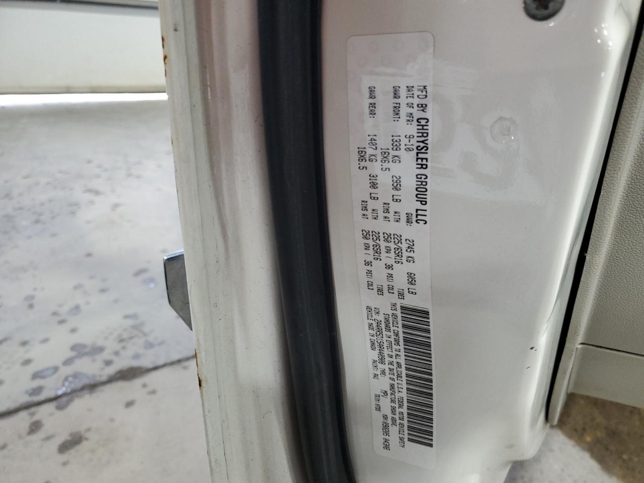 2A4RR5D15AR440908 2010 Chrysler Town & Country Touring