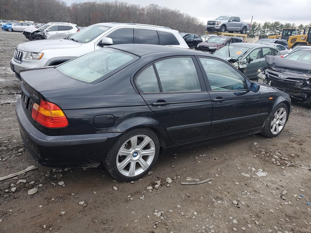 WBAEV33422KL69020 2002 BMW 325 I