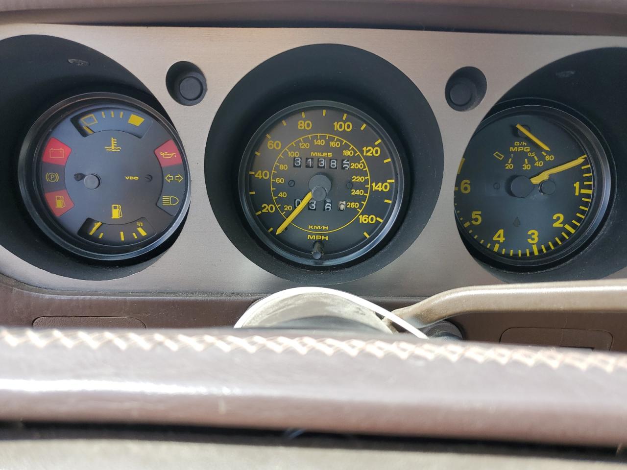 wp0aa0949en453664 WP0AA0949EN453664 1984 Porsche 944