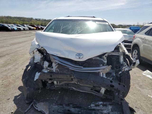 2015 TOYOTA SIENNA XLE - 5TDYK3DC3FS579526