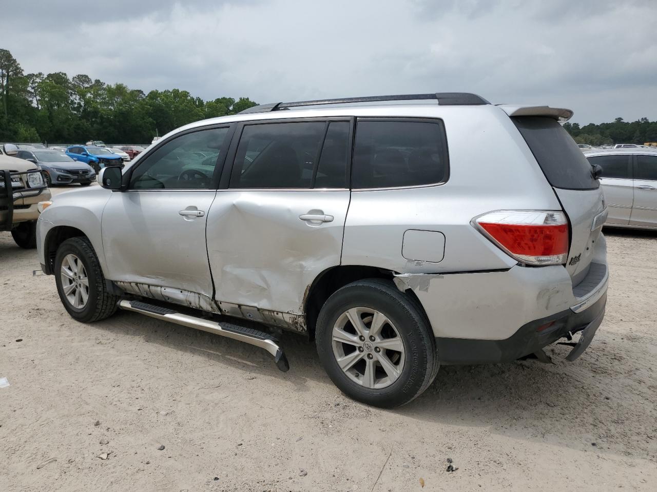 5TDZK3EH1CS065443 2012 Toyota Highlander Base