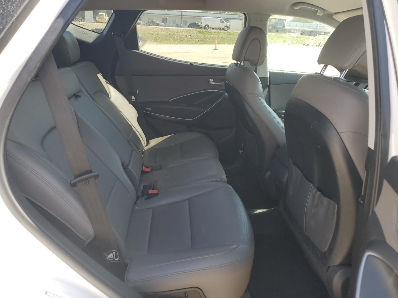 5NMZU3LB1HH027438 2017 Hyundai Santa Fe Sport