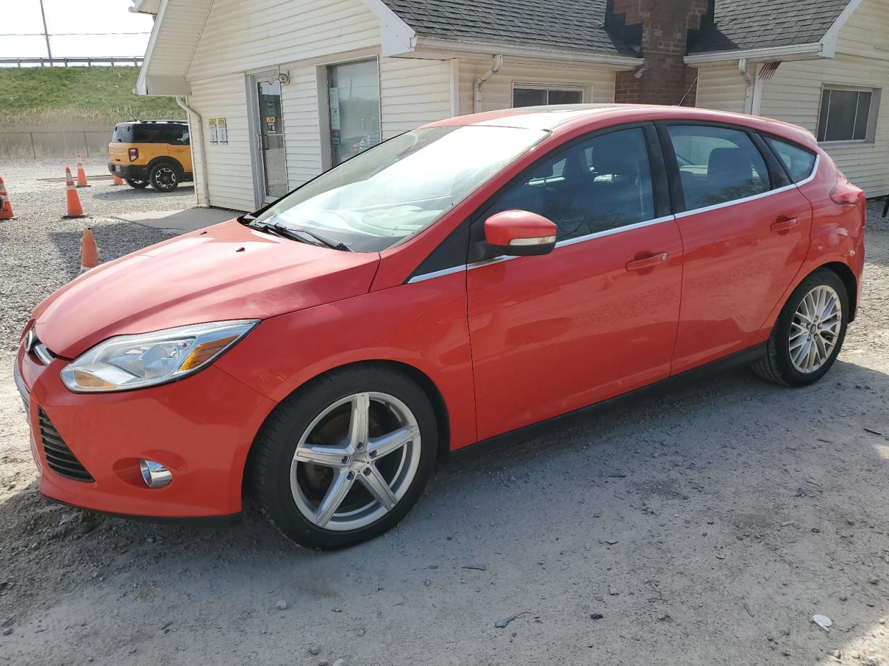  Salvage Ford Focus