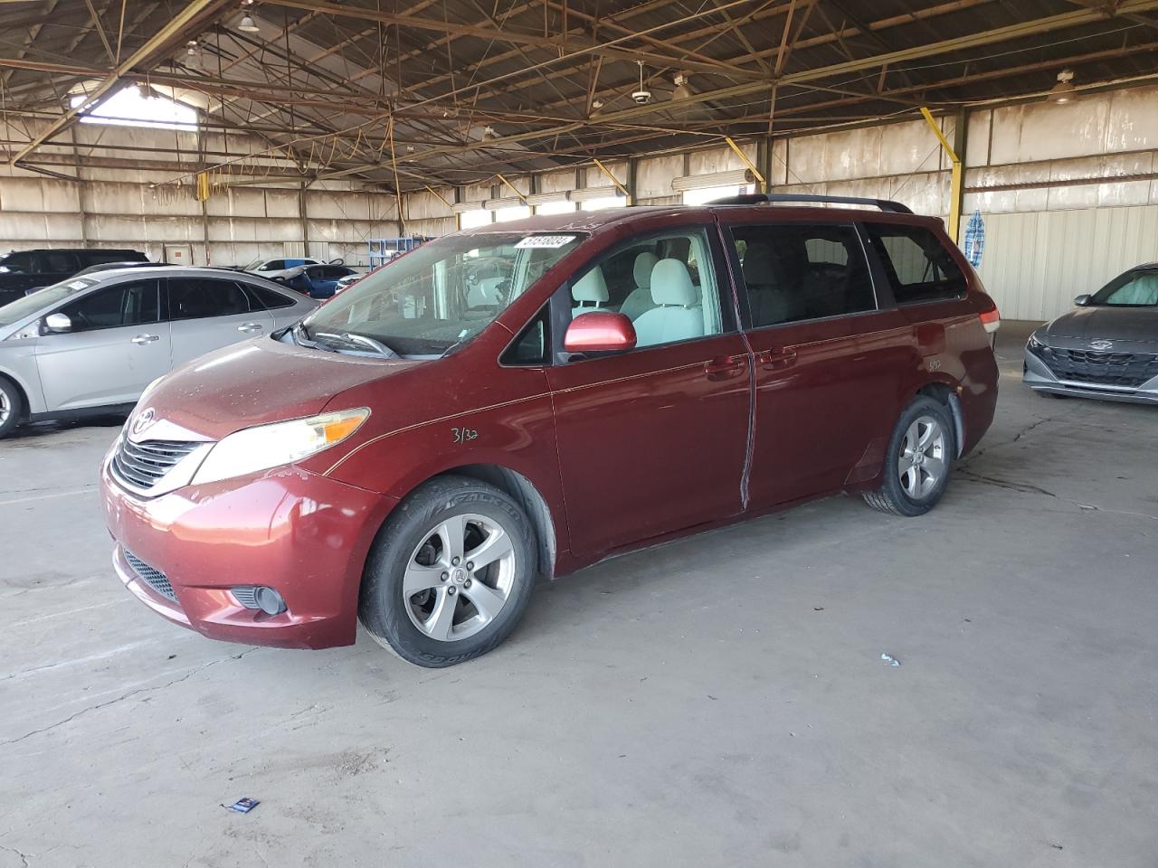 5TDKK3DC9BS109260 2011 Toyota Sienna Le