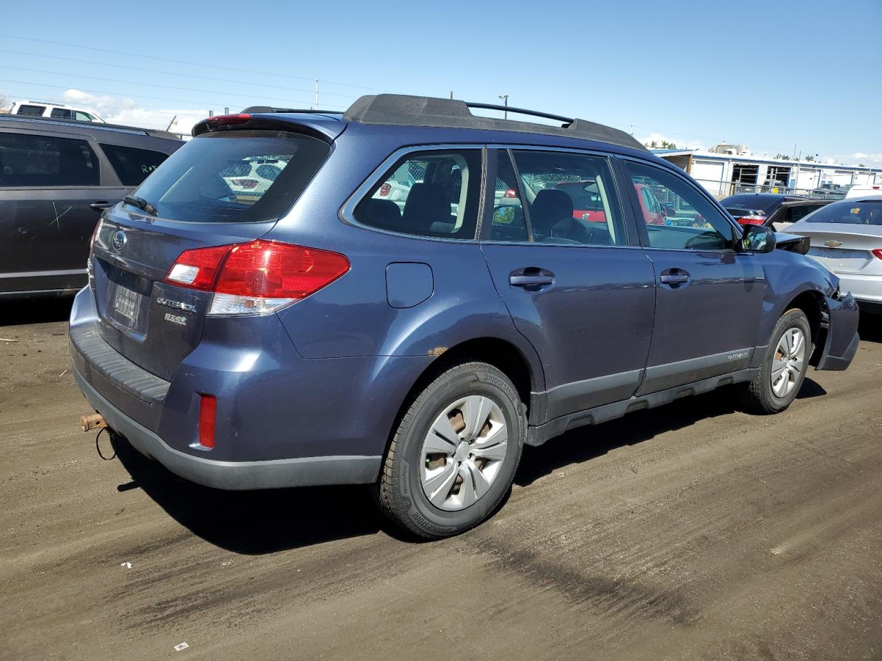 4S4BRBAC1D3272317 2013 Subaru Outback 2.5I