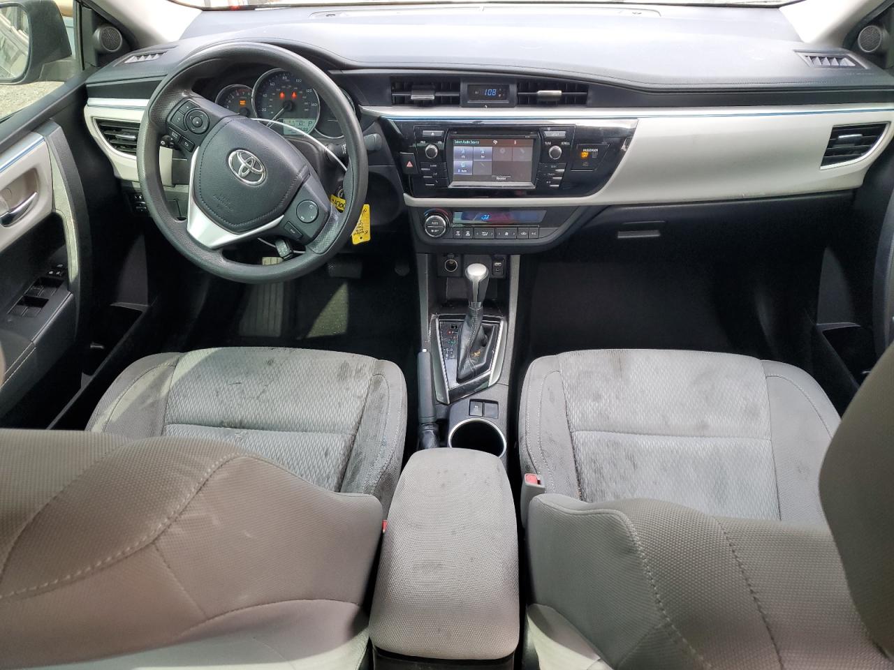 2016 Toyota Corolla L vin: 5YFBURHE3GP470637