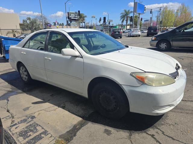 Lot #2500628290 2003 TOYOTA CAMRY LE salvage car