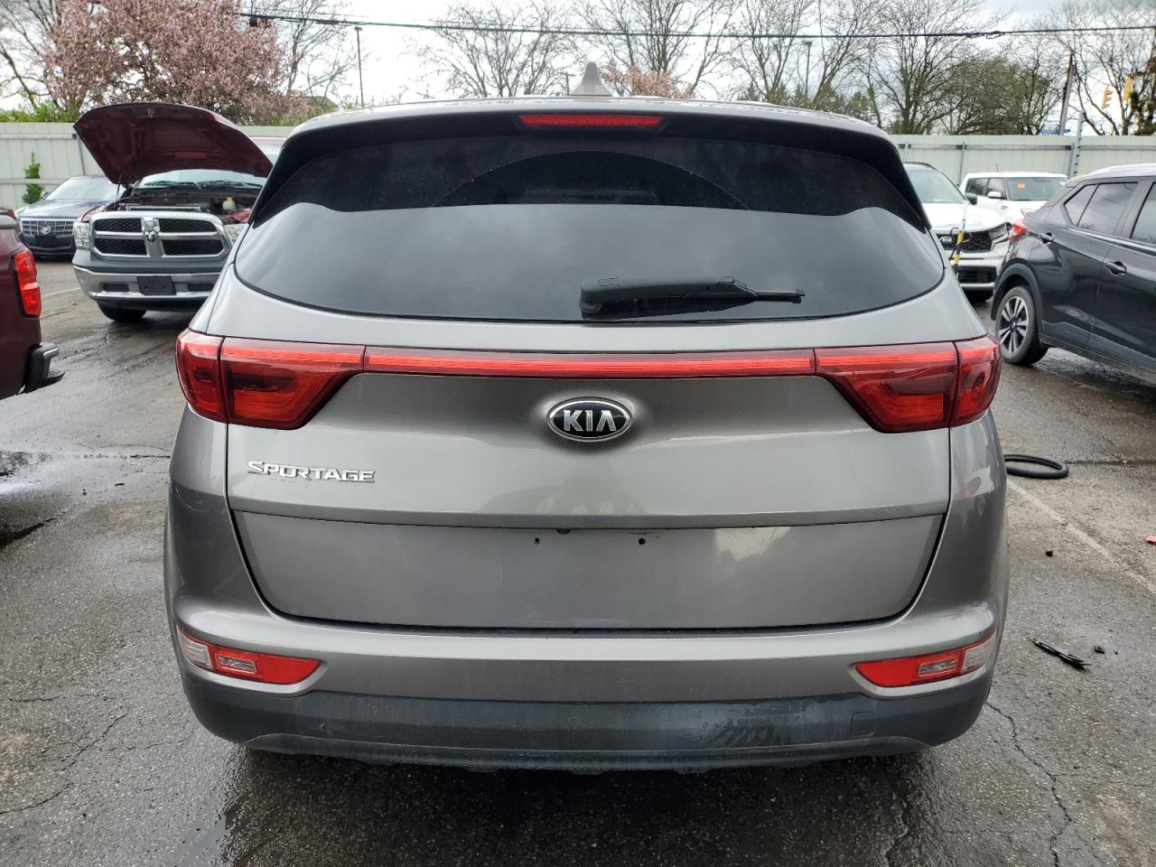 KNDPMCAC2H7283758 2017 Kia Sportage Lx