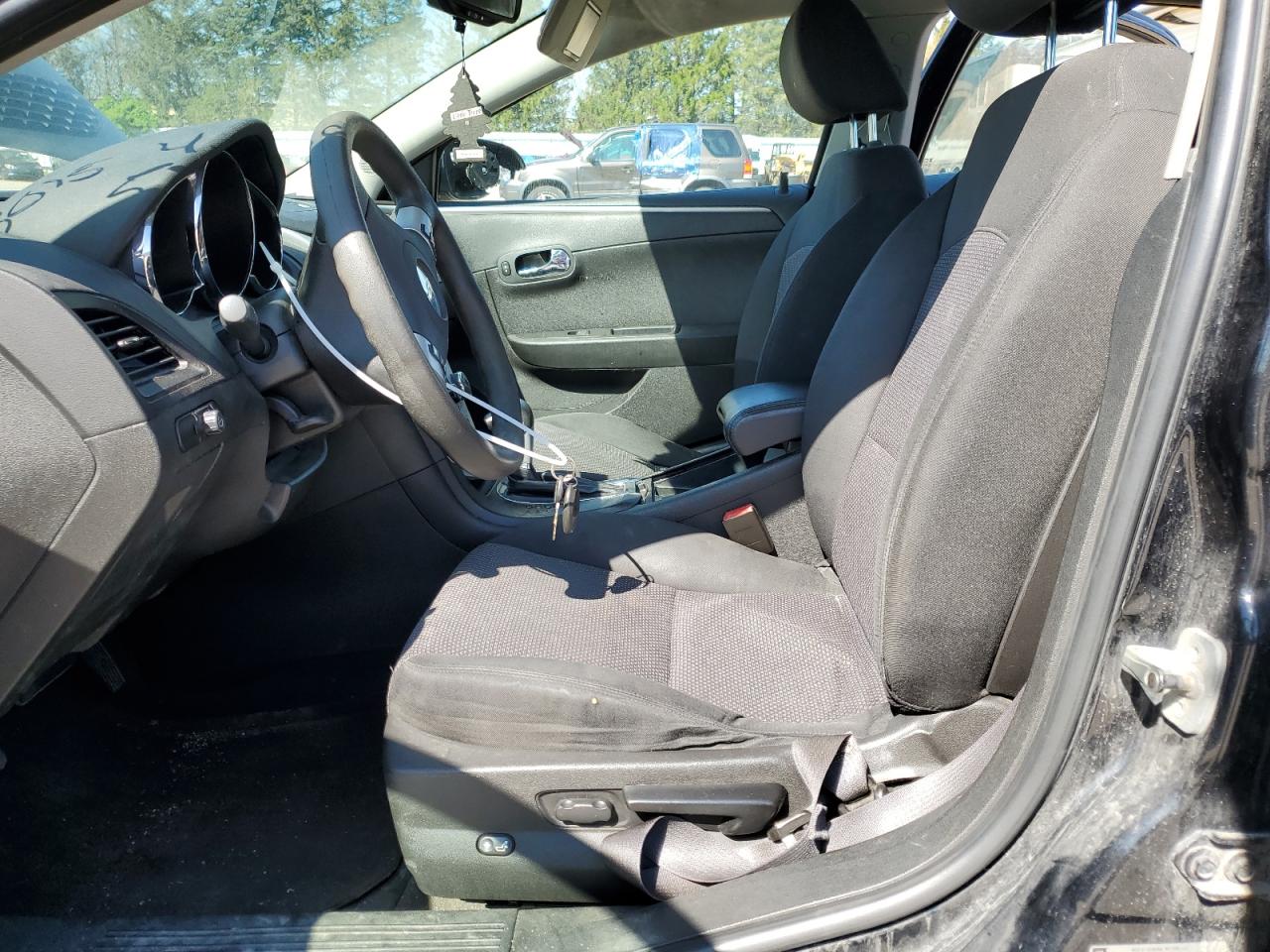 1G1ZC5E18BF218015 2011 Chevrolet Malibu 1Lt