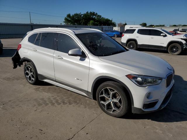 VIN WBXHU7C31H5H32888 2017 BMW X1, Sdrive28I no.4