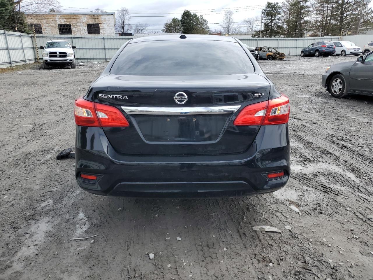 3N1AB7AP3JY345293 2018 Nissan Sentra S