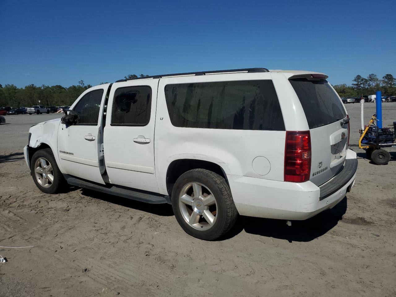 1GNFC16038R129167 2008 Chevrolet Suburban C1500 Ls