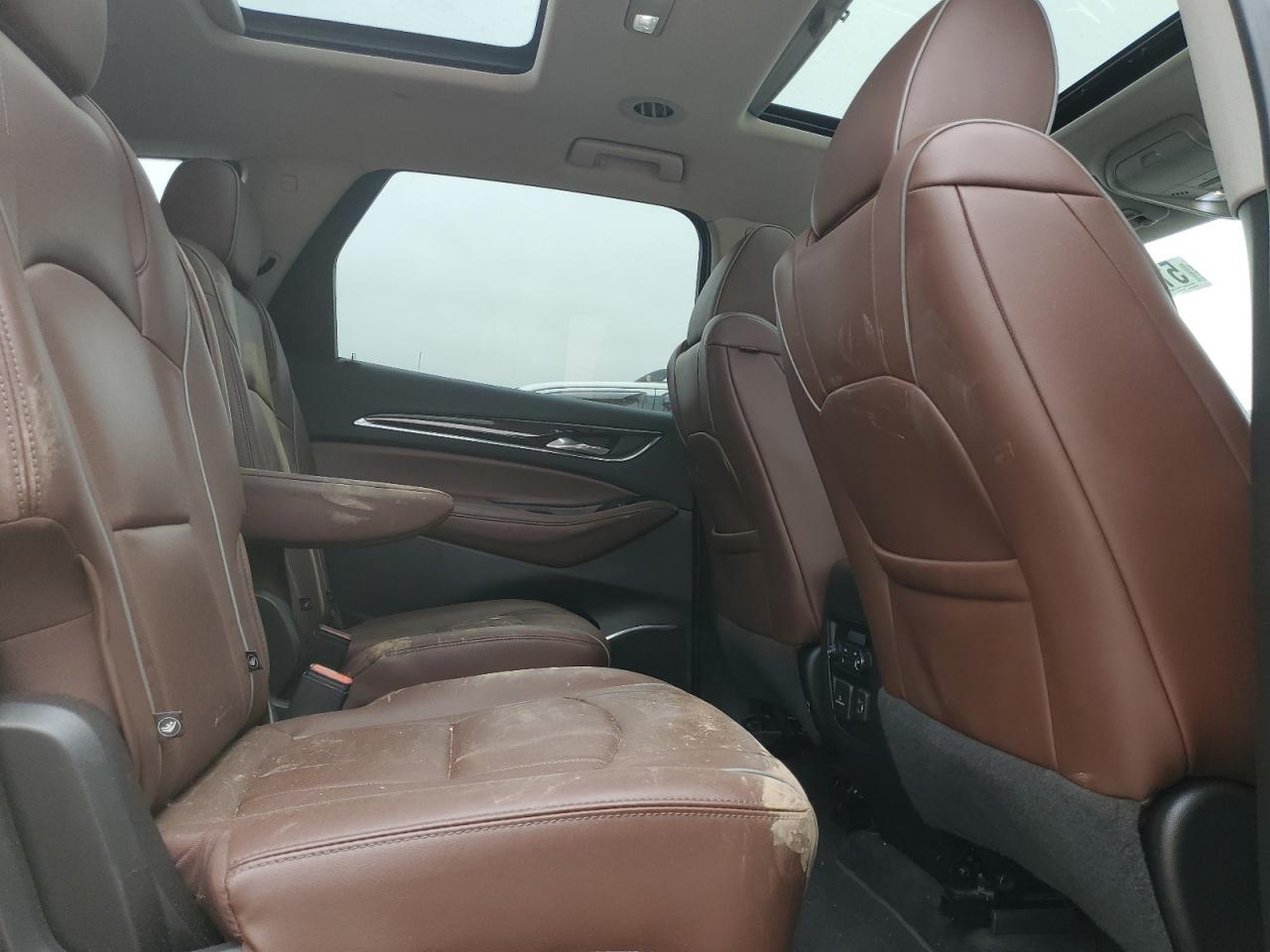 5GAEVCKW1LJ213436 2020 Buick Enclave Avenir