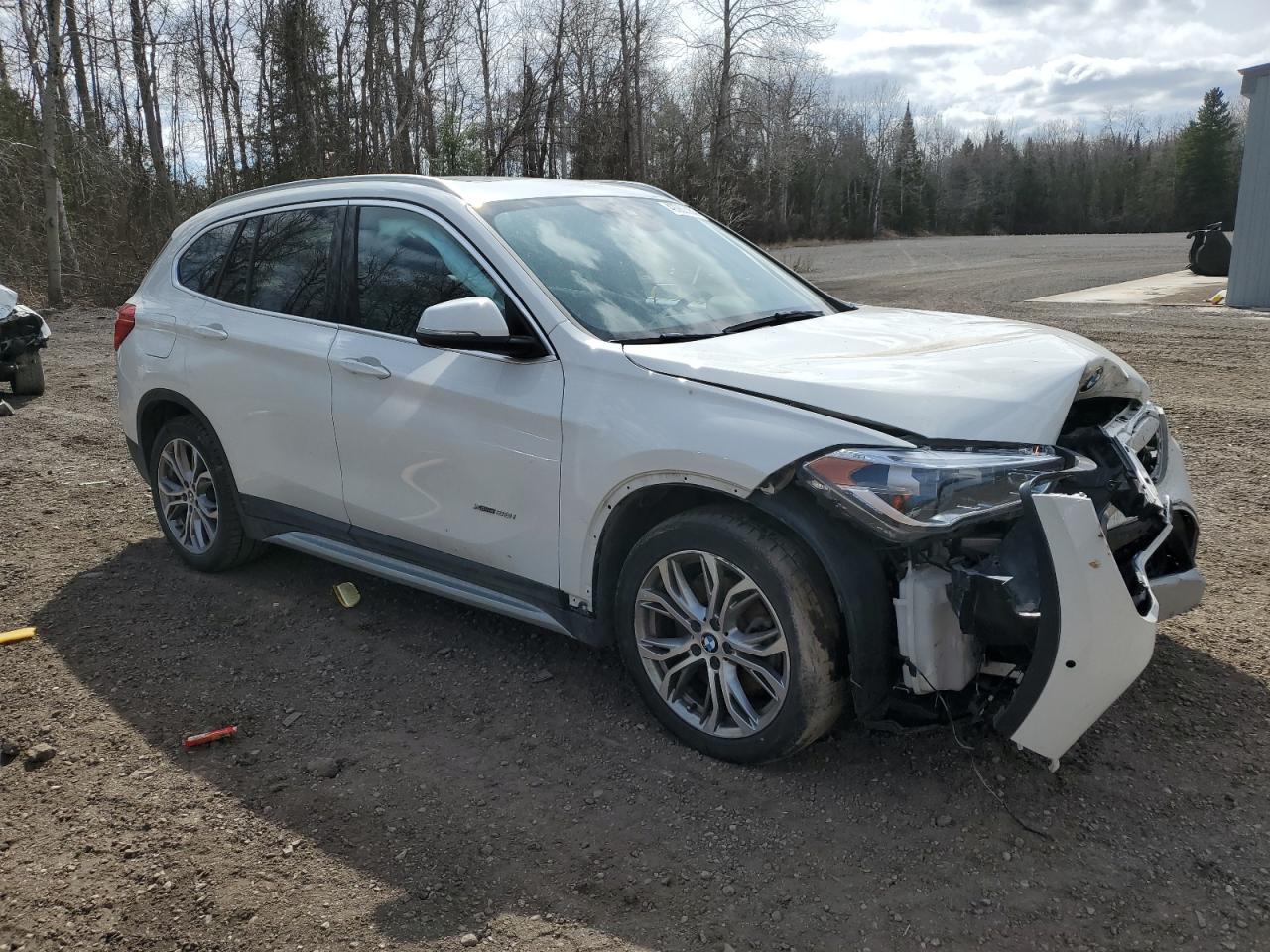 WBXHT3C32H5F86044 2017 BMW X1 xDrive28I