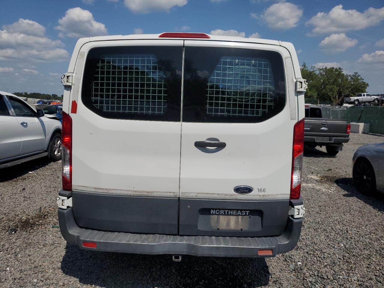 1FTNR1ZM7FKB03307 2015 Ford Transit T-250