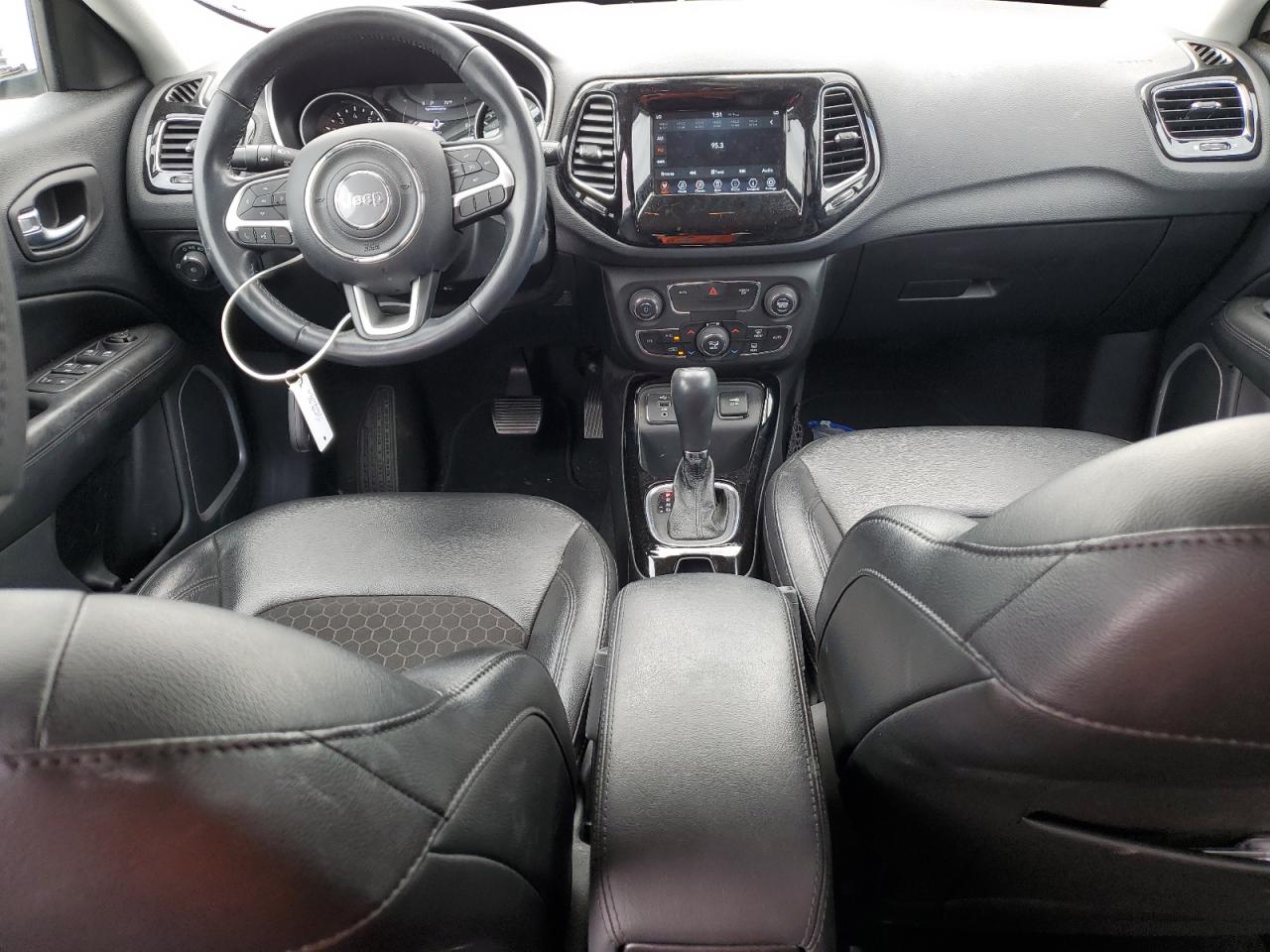 3C4NJCBB8MT501956 2021 Jeep Compass Latitude