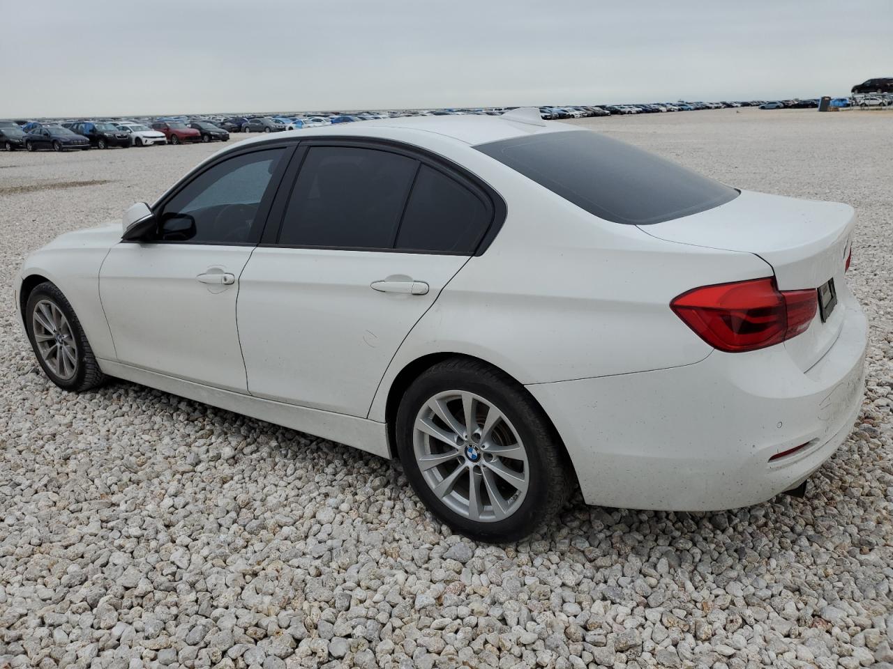 WBA8E1G55GNU12257 2016 BMW 320 I