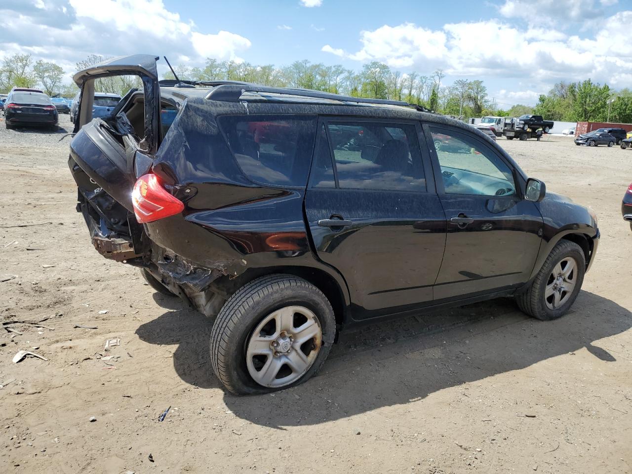 2T3BF4DV5BW105328 2011 Toyota Rav4