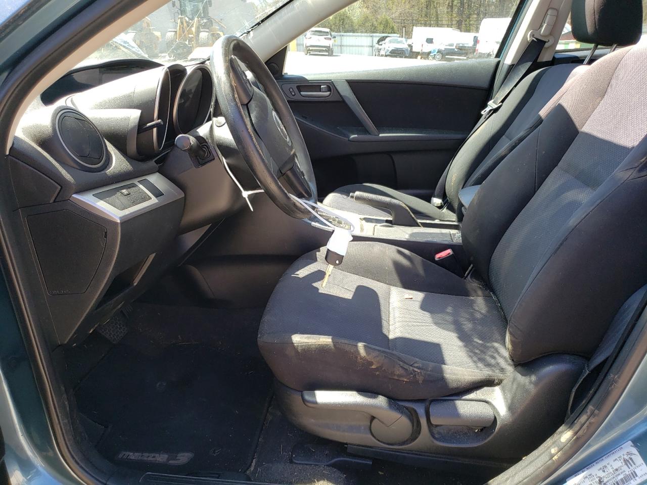 JM1BL1SG3A1342697 2010 Mazda 3 I