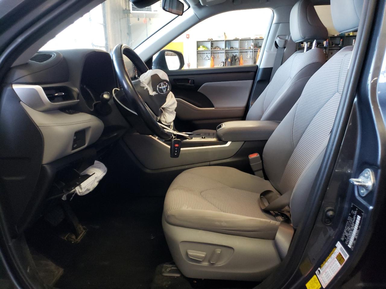 5TDBBRCH9LS003375 2020 Toyota Highlander Hybrid Le