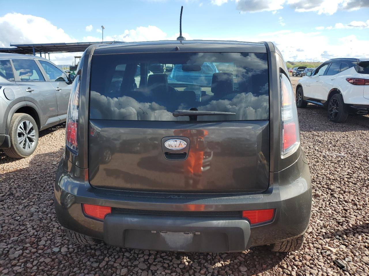 KNDJT2A27A7098251 2010 Kia Soul +