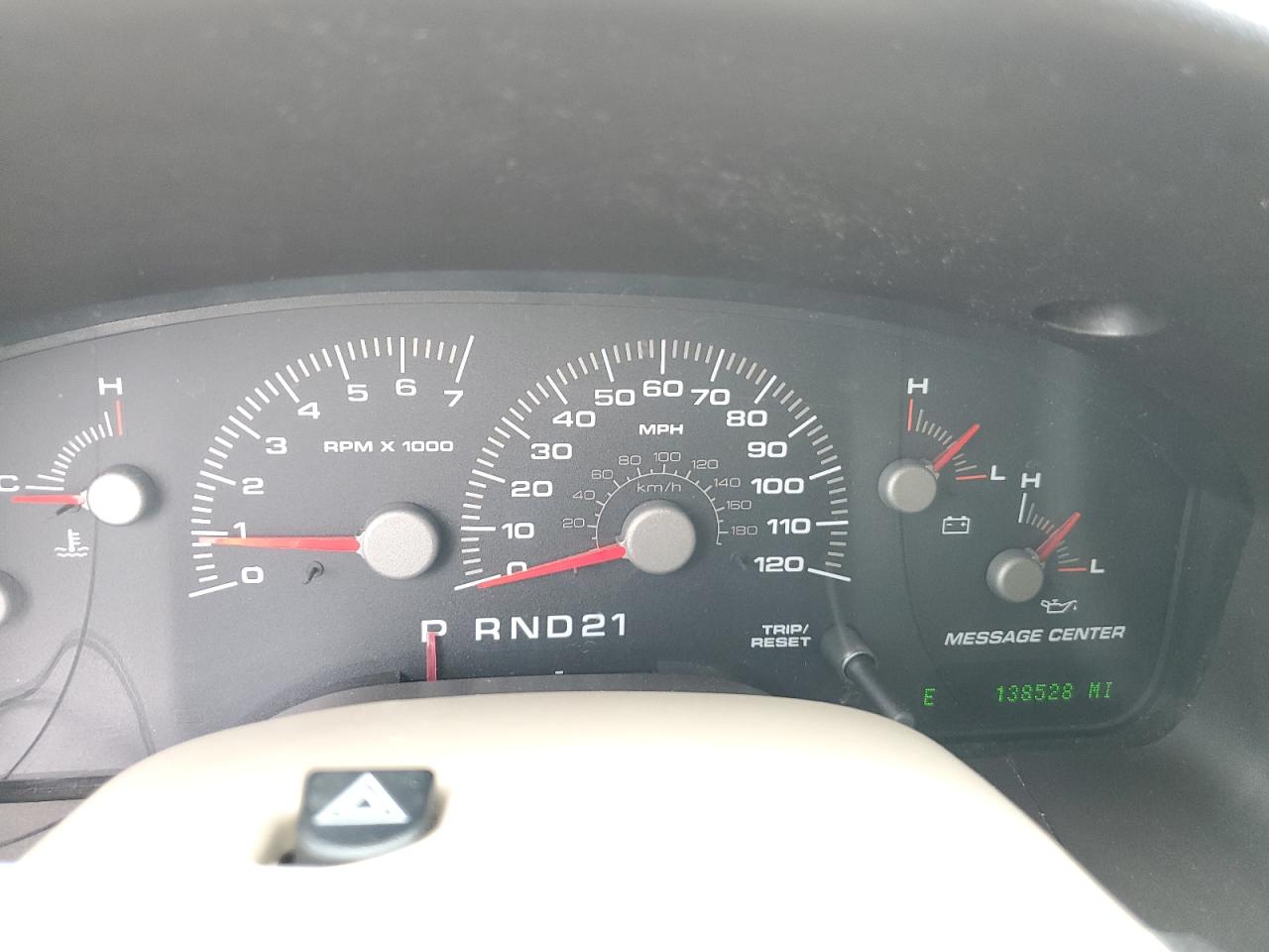 1FMFU18L14LA62638 2004 Ford Expedition Eddie Bauer