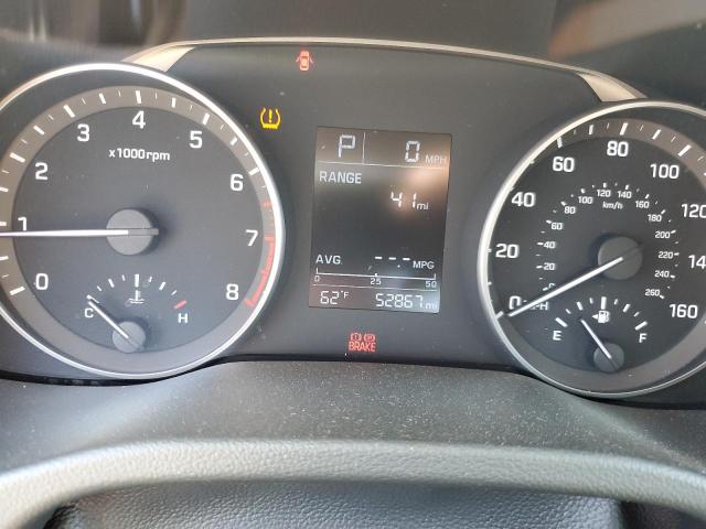 2018 Hyundai Elantra - Image 9