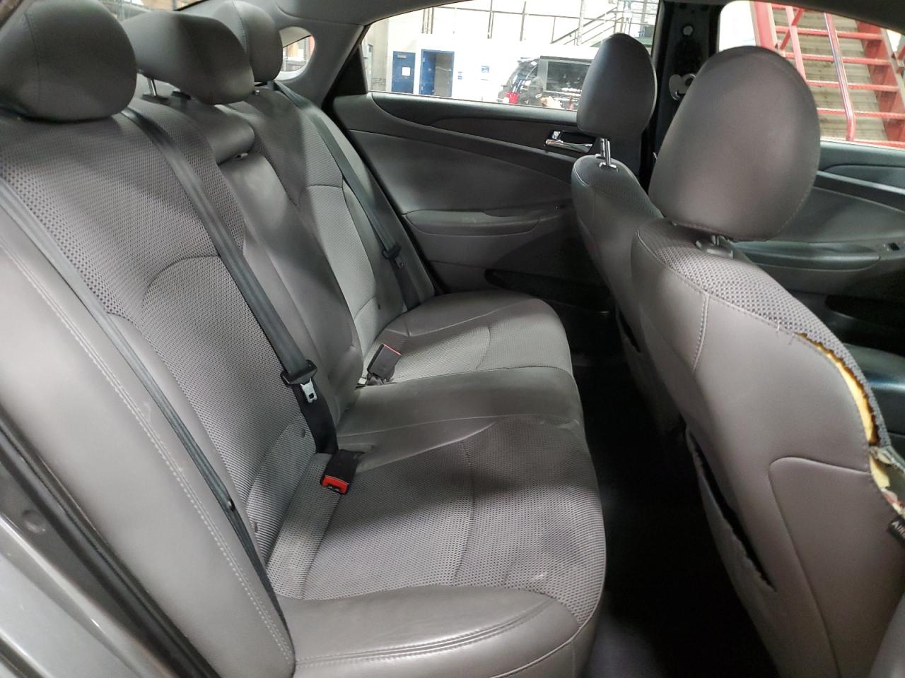 5NPEC4AC9DH699554 2013 Hyundai Sonata Se